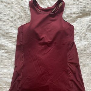 Lululemon workout tank